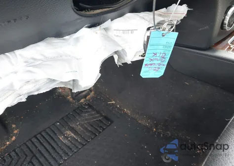 2015 Mercedes-Benz Glk 350 z USA, uszkodzony, nr VIN WDCGG5HB2FG364749